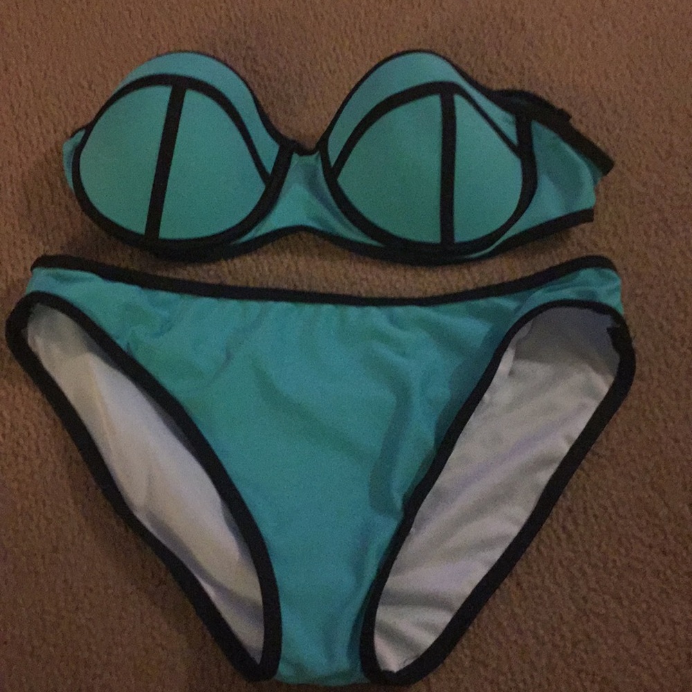 Size Large blue bikini